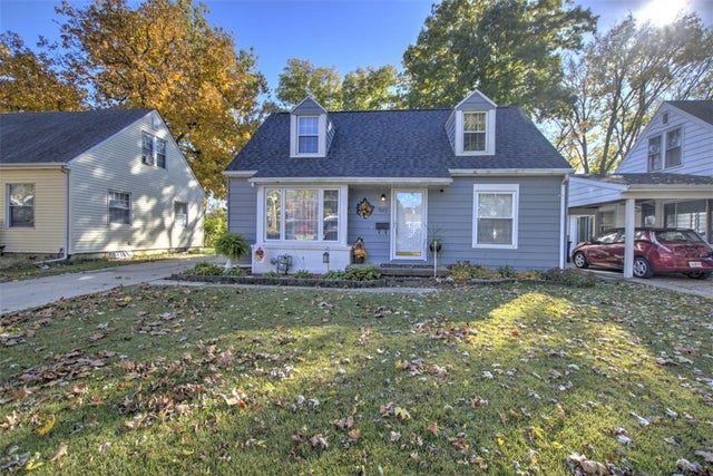 1677 W Sunset Avenue, Decatur