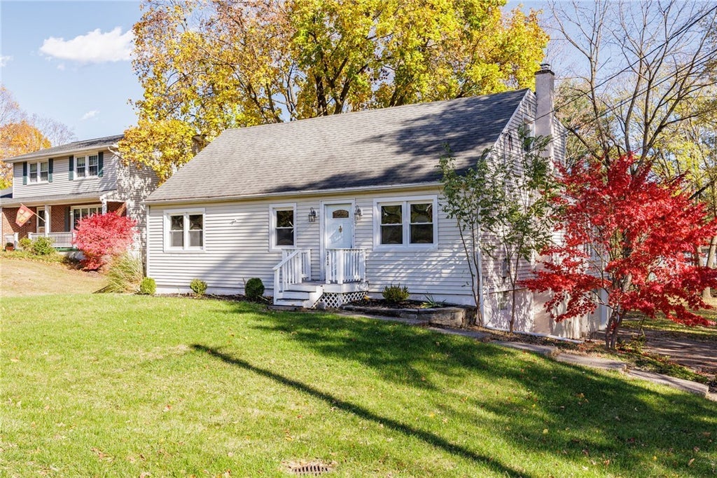 282 Moseley Road, Perinton