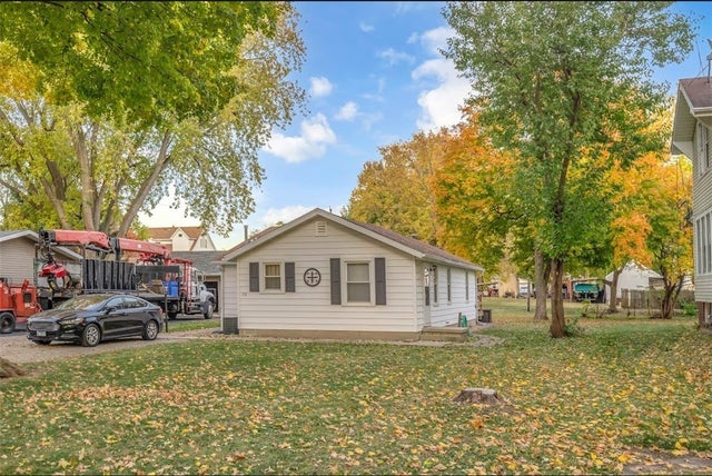 218 N Maple Street, Maroa