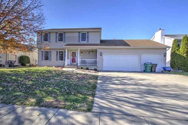 1030 Country Manor, Mt Zion