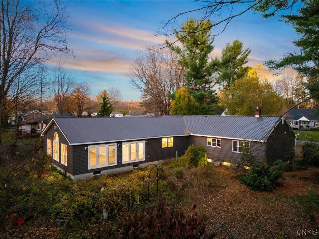 Photo of Listing #S1648542