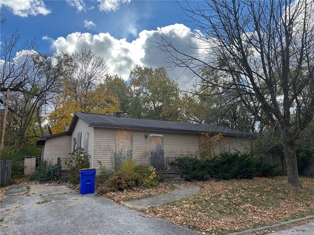 90 Webster Court, Decatur