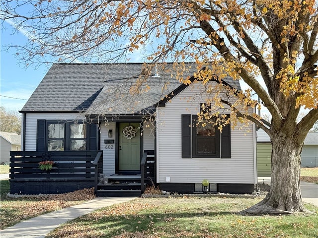 602 Polk Street, Sullivan