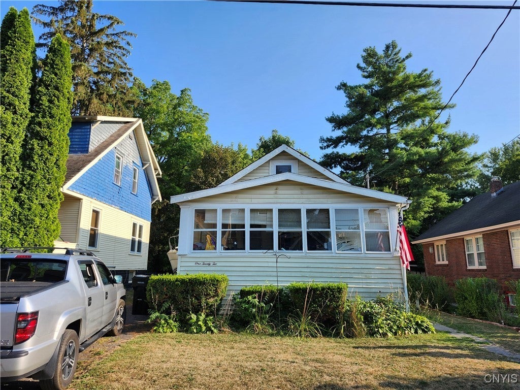 Photo of Listing #S1652755