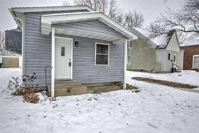 4952 S Taylor Road, Elwin