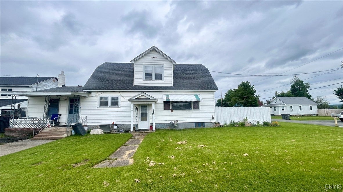 Photo of Listing #S1653137