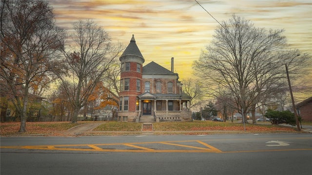 314 W Decatur Street, Decatur