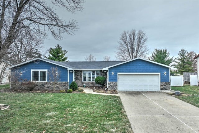 339 Ventura Drive, Forsyth