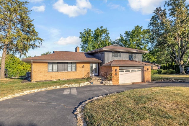 66 Eastmoreland Drive, Decatur