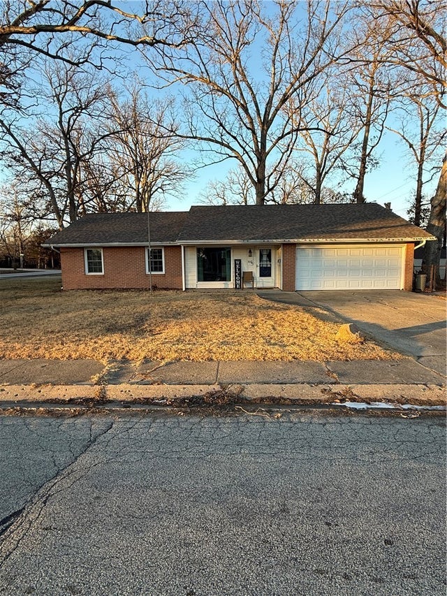 3010 E Orchard Drive, Decatur