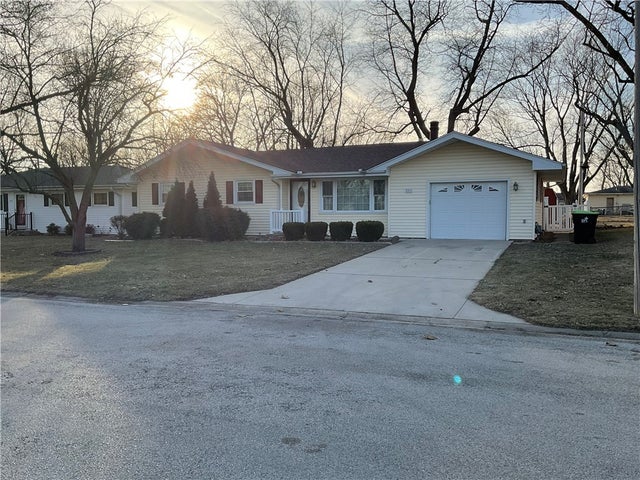 215 Plains Drive, Oreana