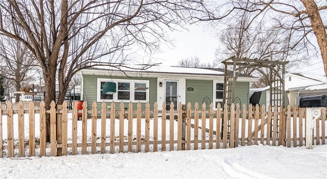 929 S Washington Street, Sullivan