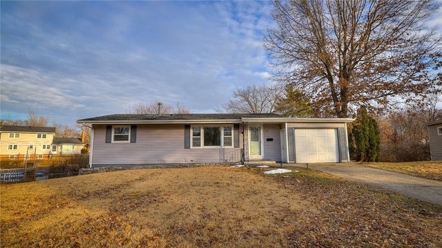 52 Glenview Court, Decatur