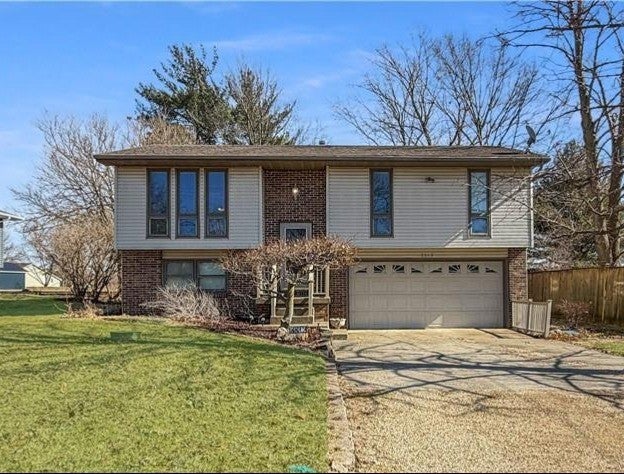 3312 S Greenview Drive, Decatur