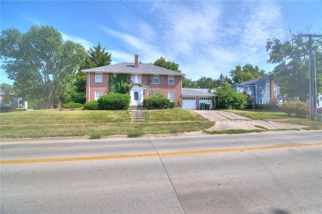 2140 W Main Street, Decatur