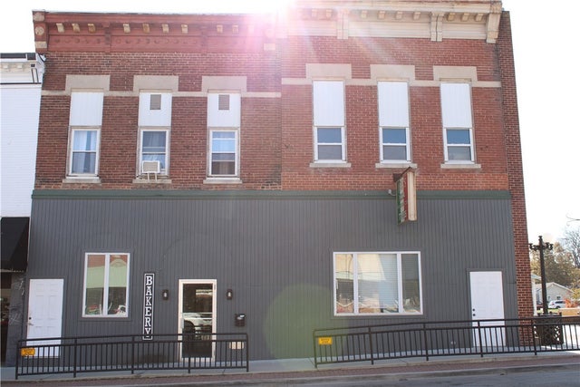 114 Main Street, Shelbyville