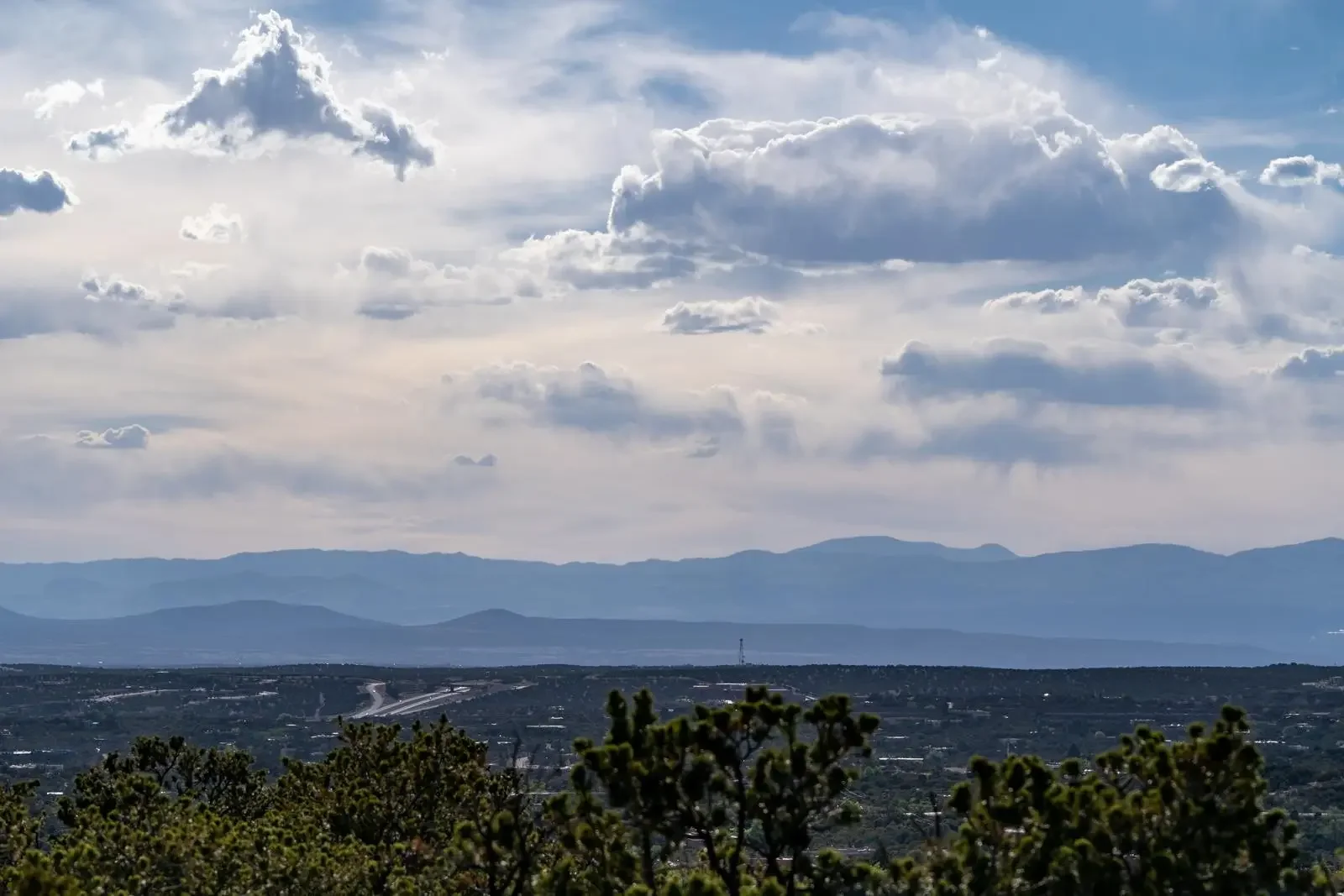 1204/1206 Ojo Azul, Santa Fe