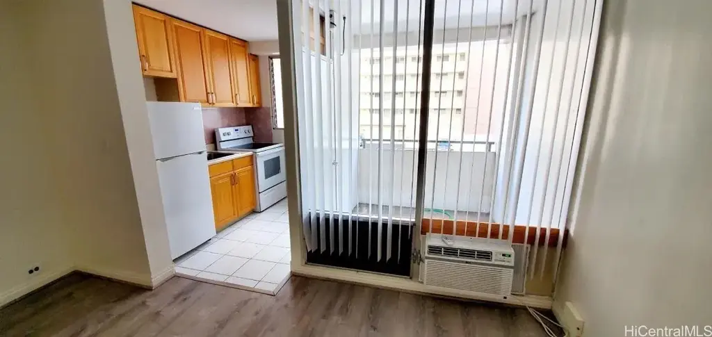 747 Amana Street # 415, Honolulu