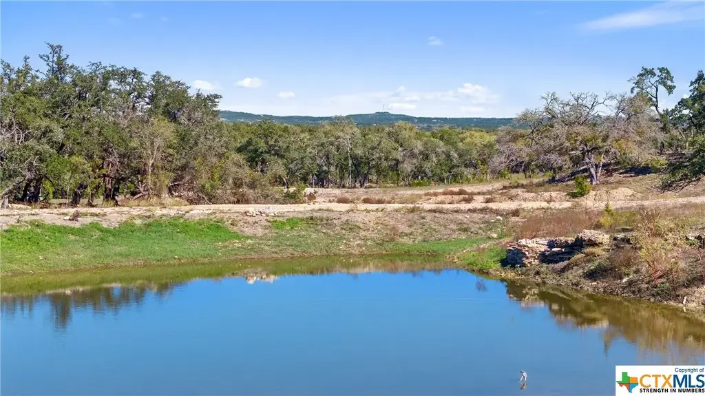 5400 Fm 2325, Wimberley