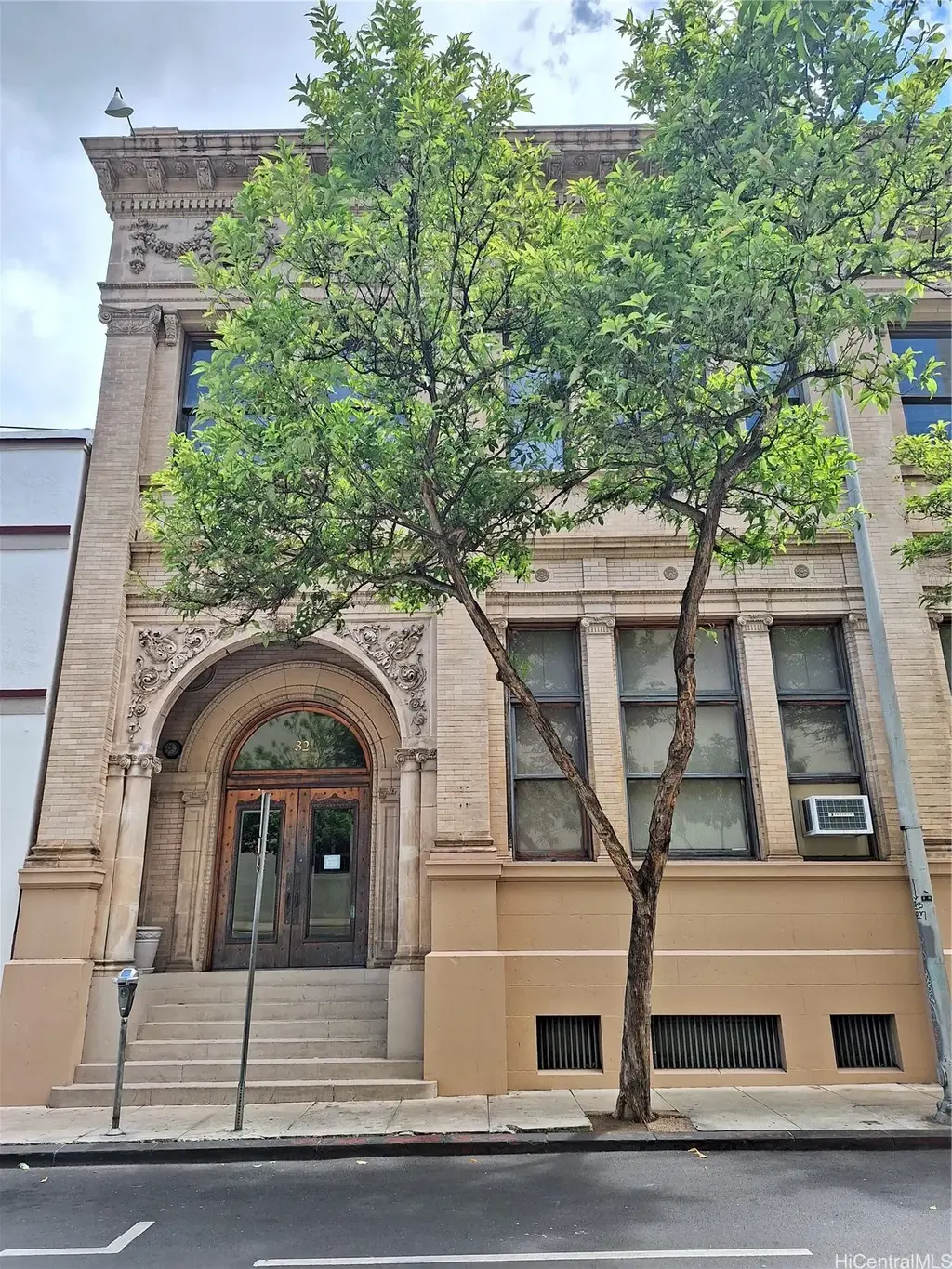 908 Bethel Street, Honolulu