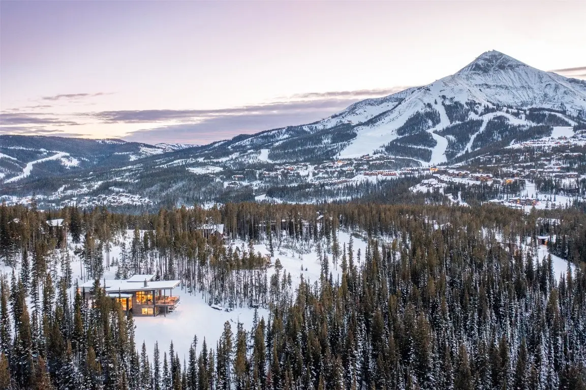 13 Black Moon Road, Big Sky