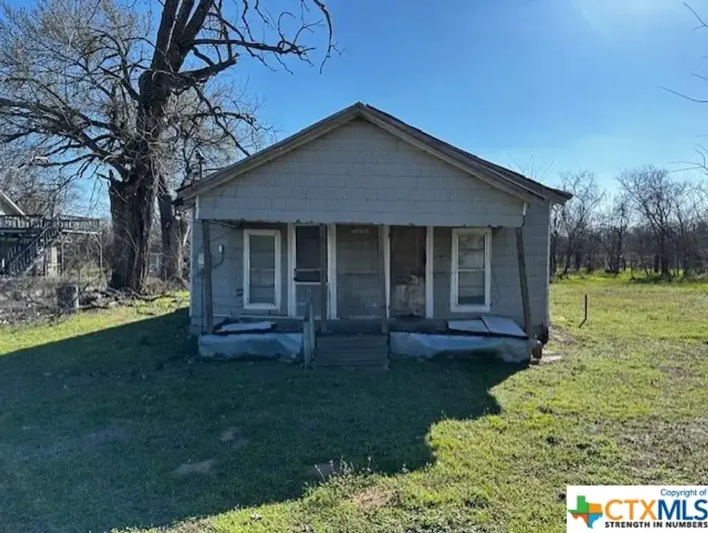 1705 W 12th Street, Cameron