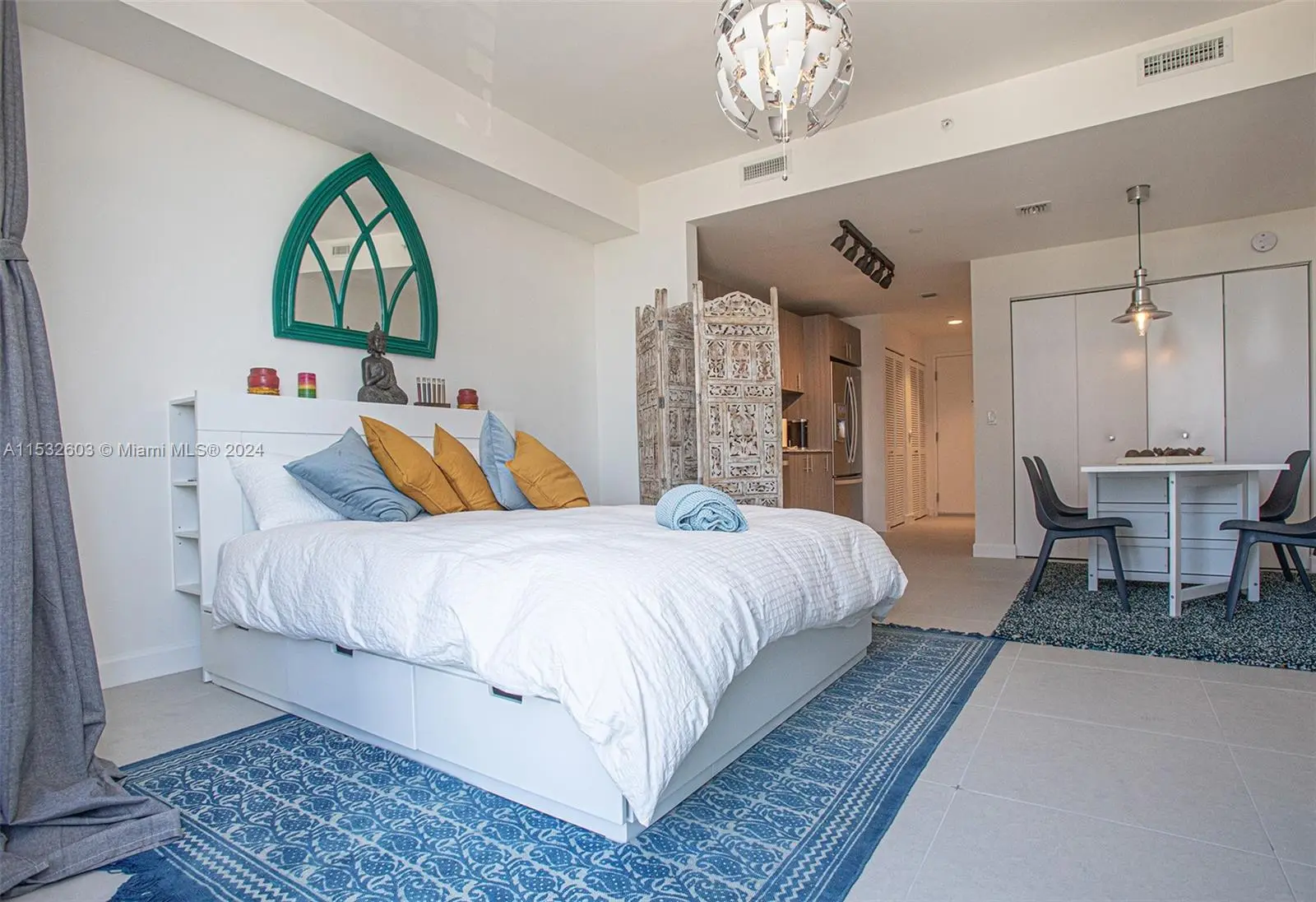 Photo of Listing #A11532603