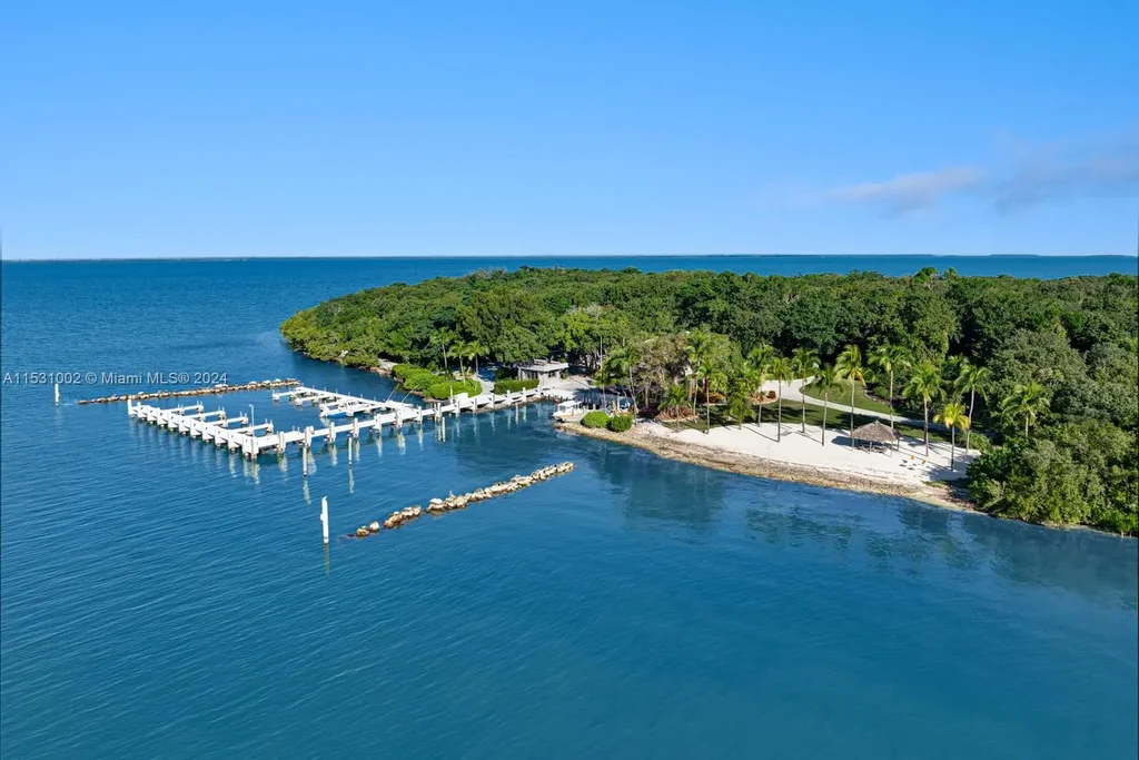 10 Cannon Point, Key Largo