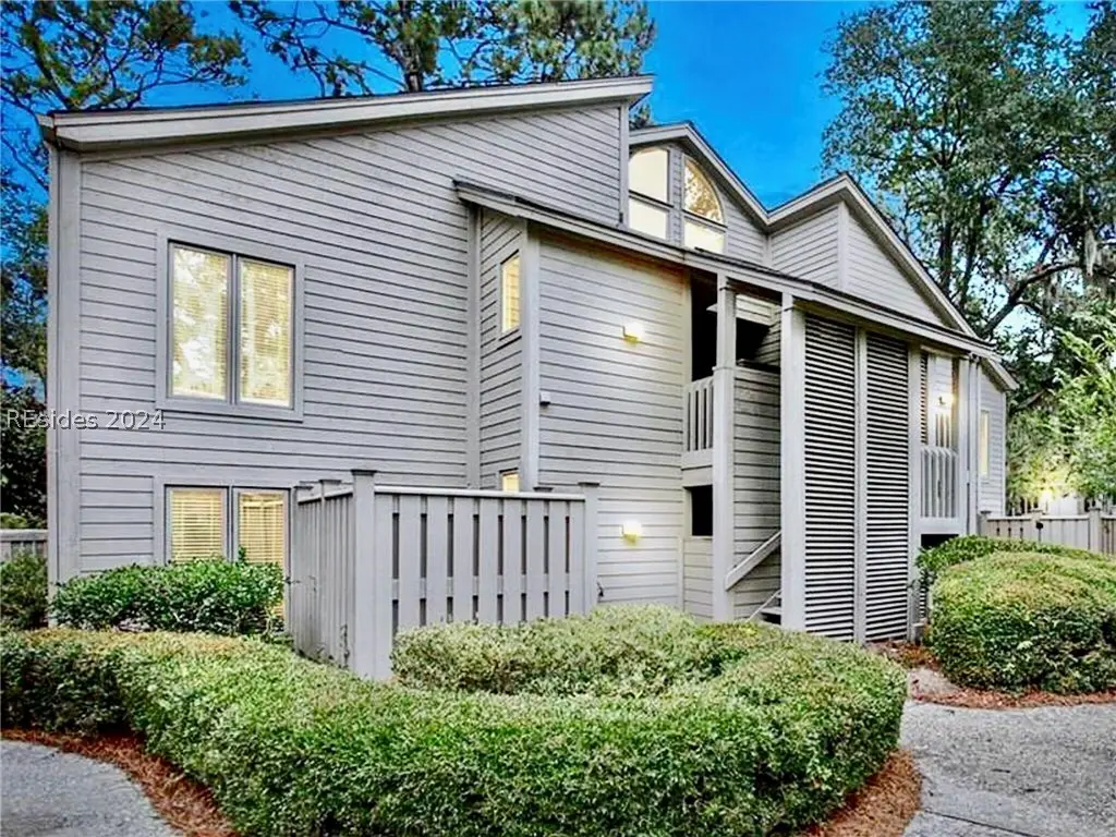 Photo of Listing #443698