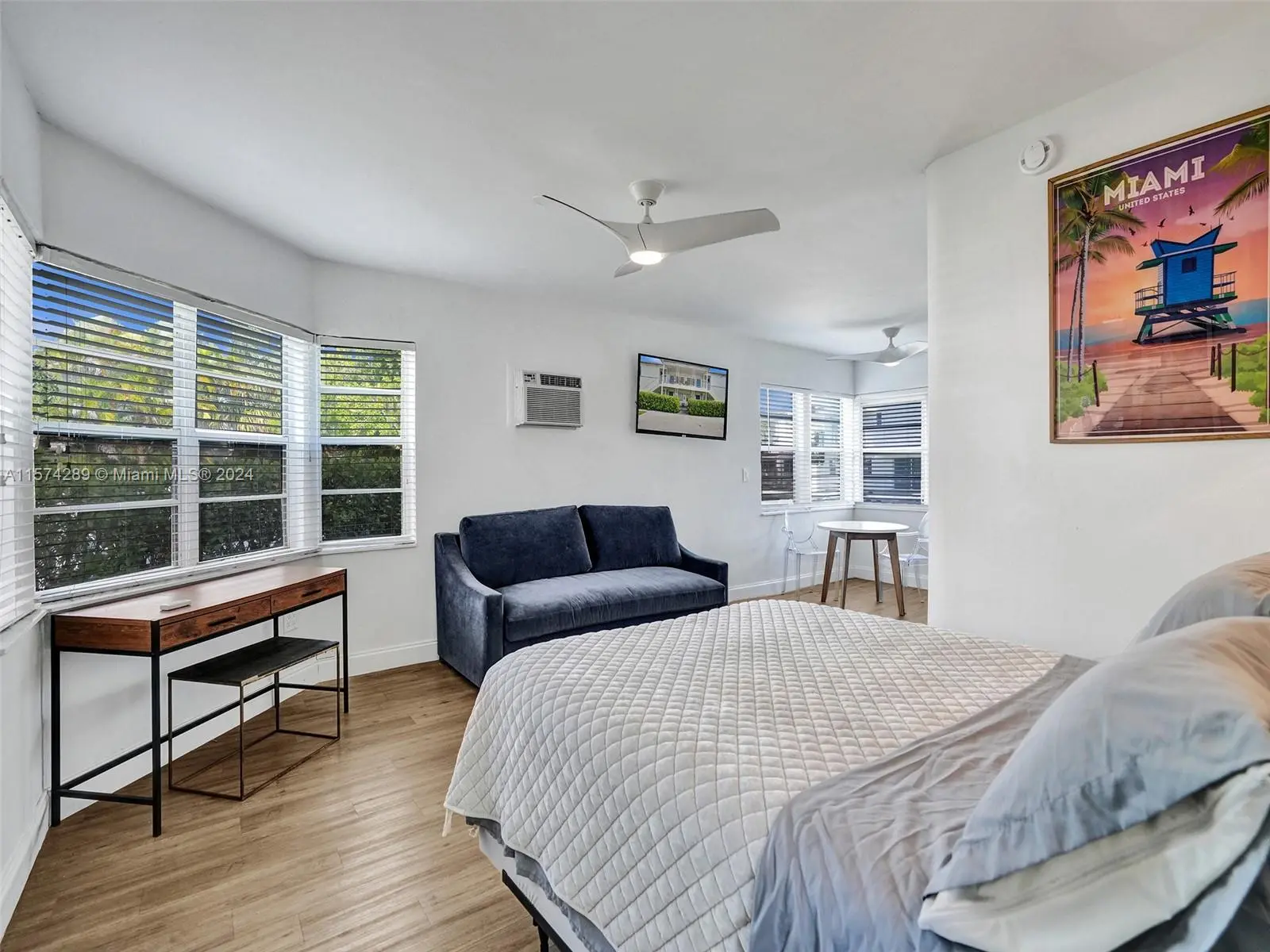 Photo of Listing #A11574289