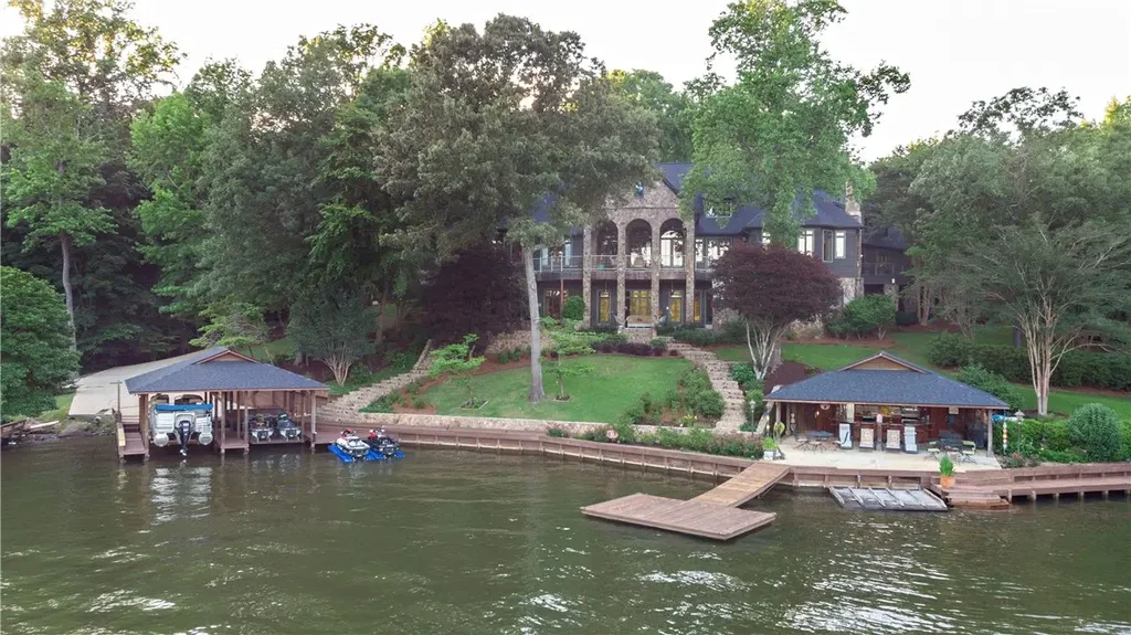 10 Lee Rd 895, Valley