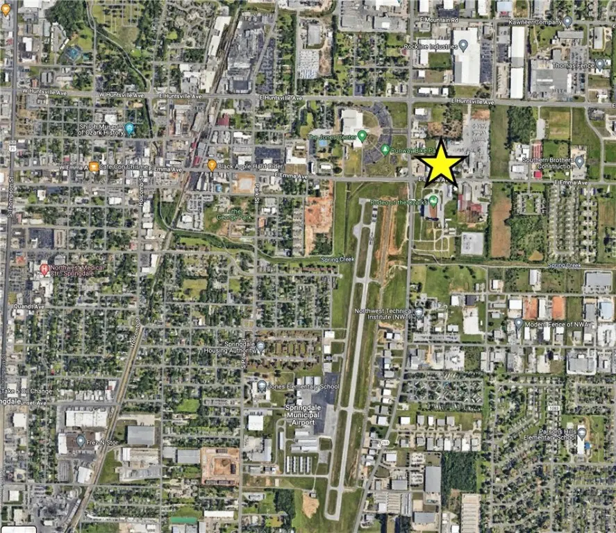 1442 And 1470 E Emma Avenue, Springdale