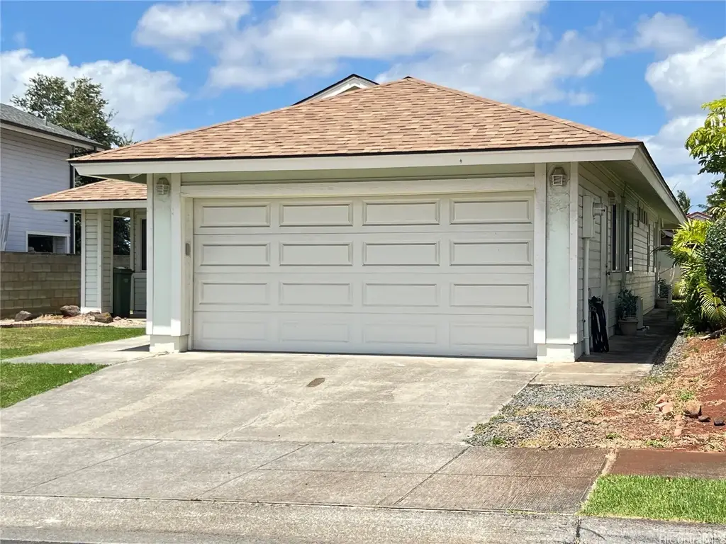 94-1021 Kaamea Street, Waipahu
