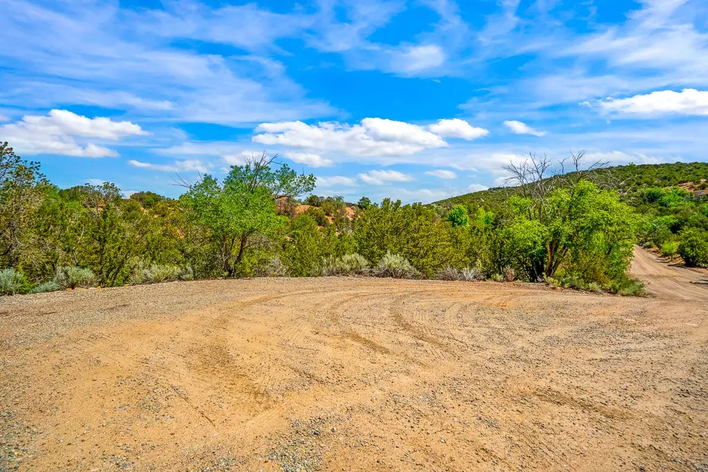1201-b Bandolina Road, Santa Fe