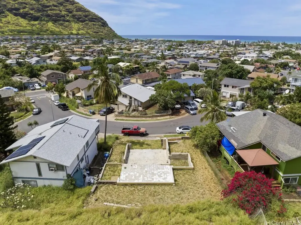 86-896 Iniki Place, Waianae