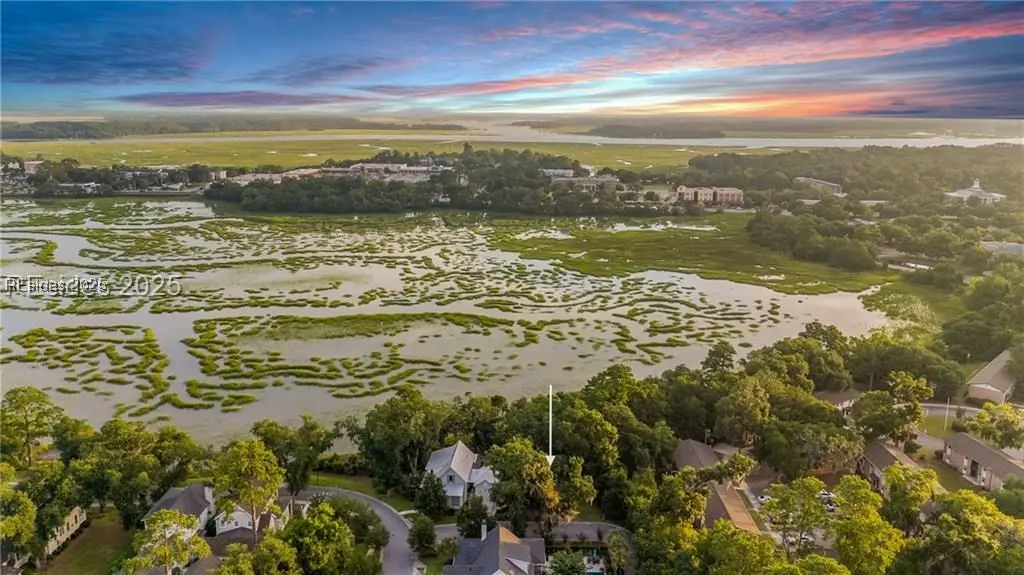 2 Creeks End Lane, Beaufort