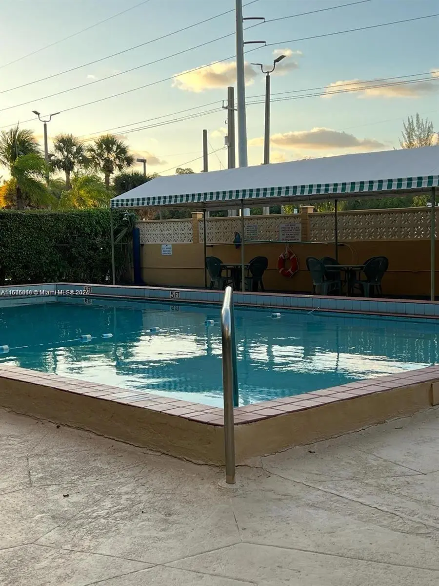 Photo of Listing #A11615861