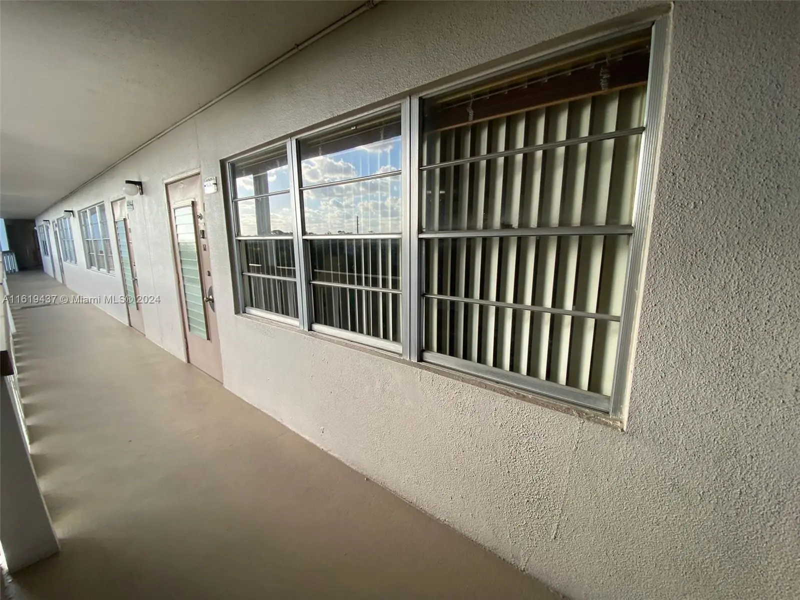 Photo of Listing #A11619437