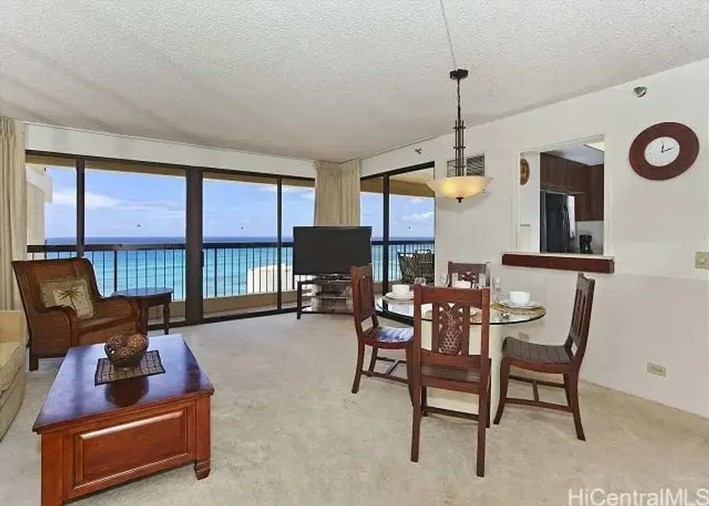 2470 Kalakaua Avenue # 1904, Honolulu
