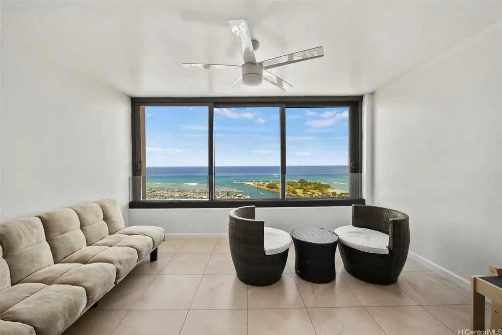(unit #3702) 1600 Ala Moana Boulevard, Honolulu
