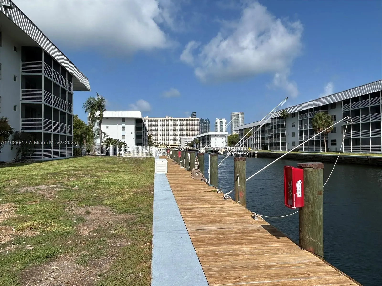 Photo of Listing #A11628812