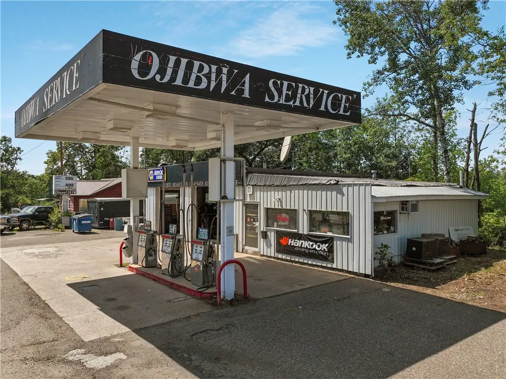 8596 W State Highway 27/70, Ojibwa
