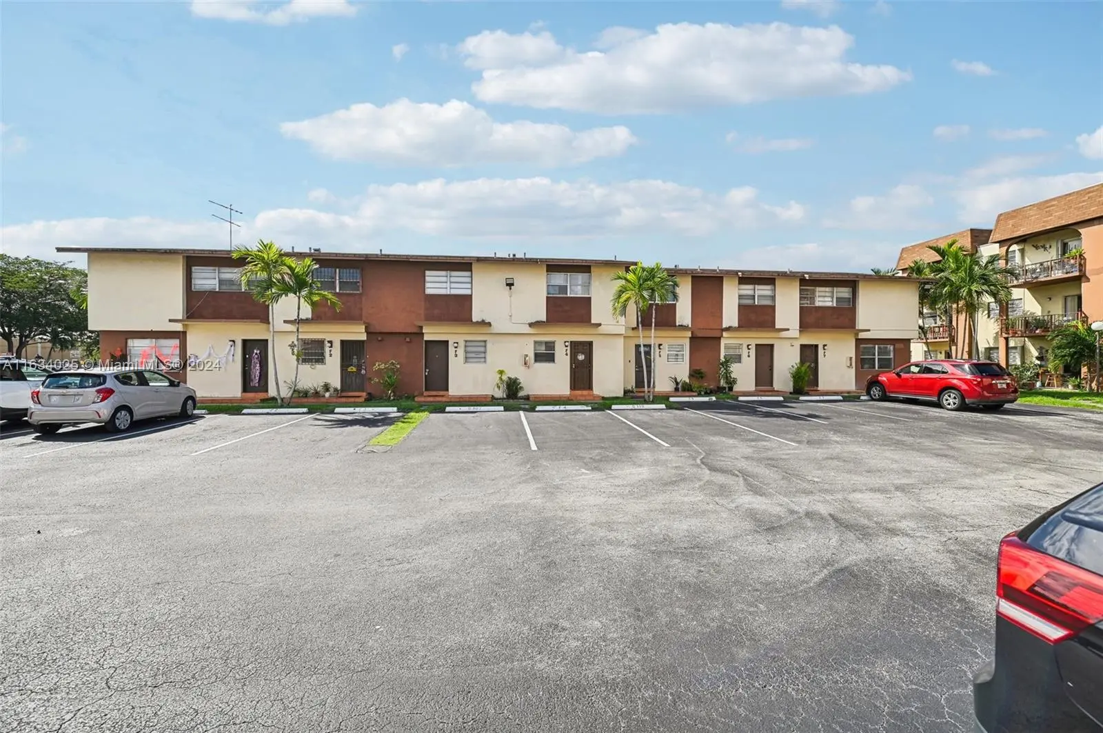 Photo of Listing #A11634025