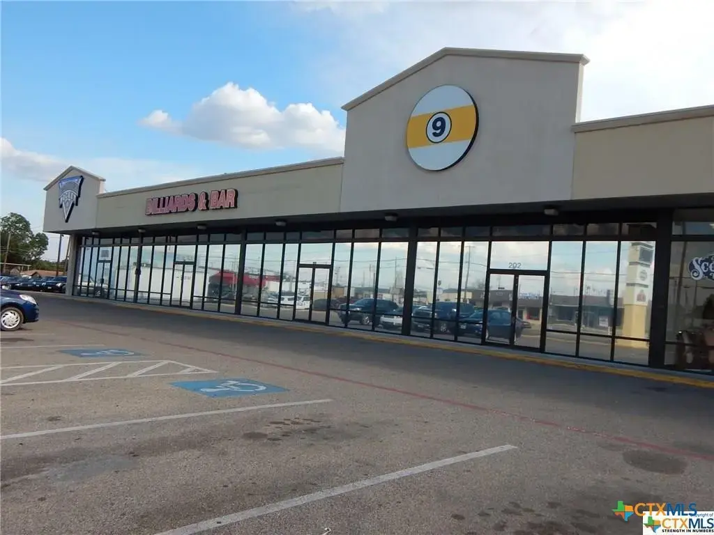 202 E Veterans Memorial Boulevard, Killeen