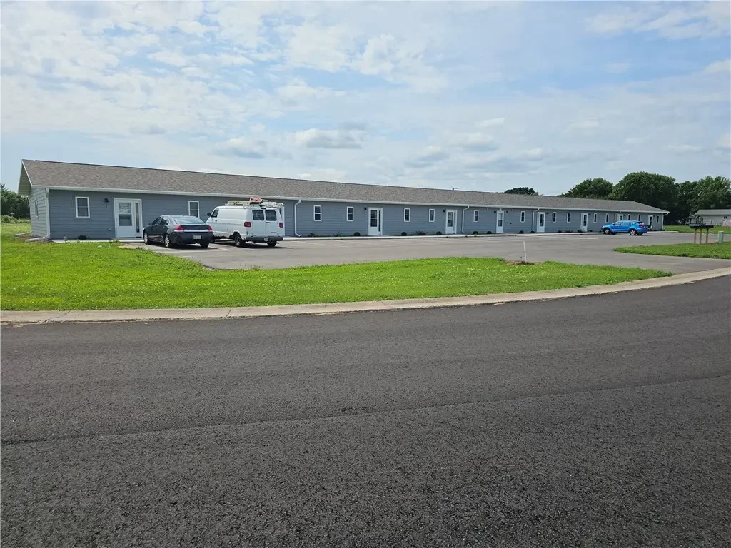 526 Jean-marie Street 1-8, Barron