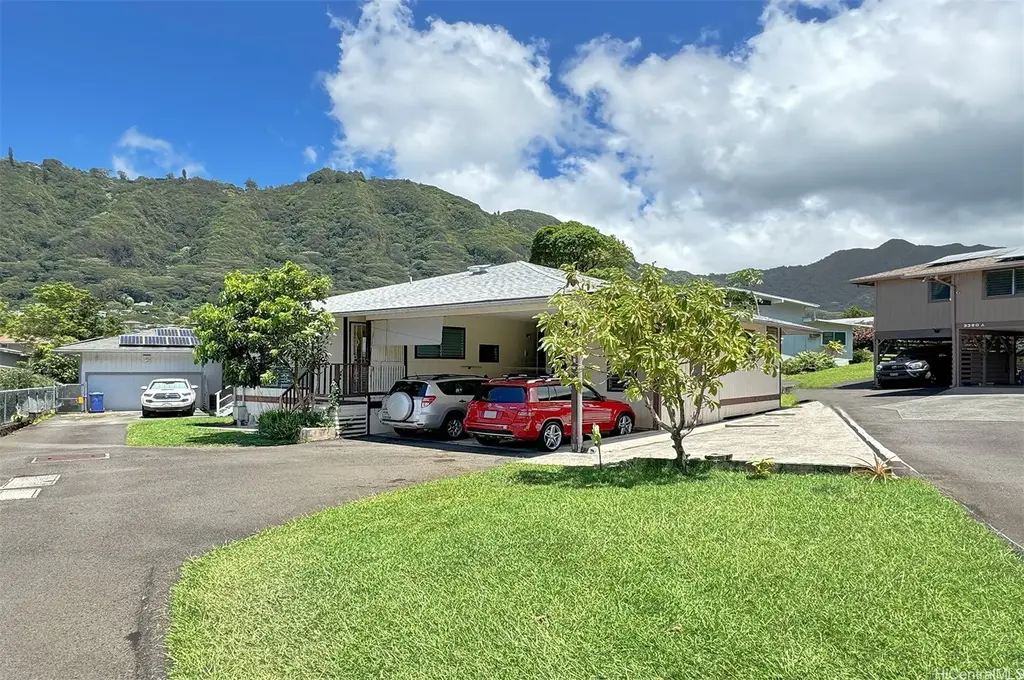 3360 E Manoa Road # C, Honolulu