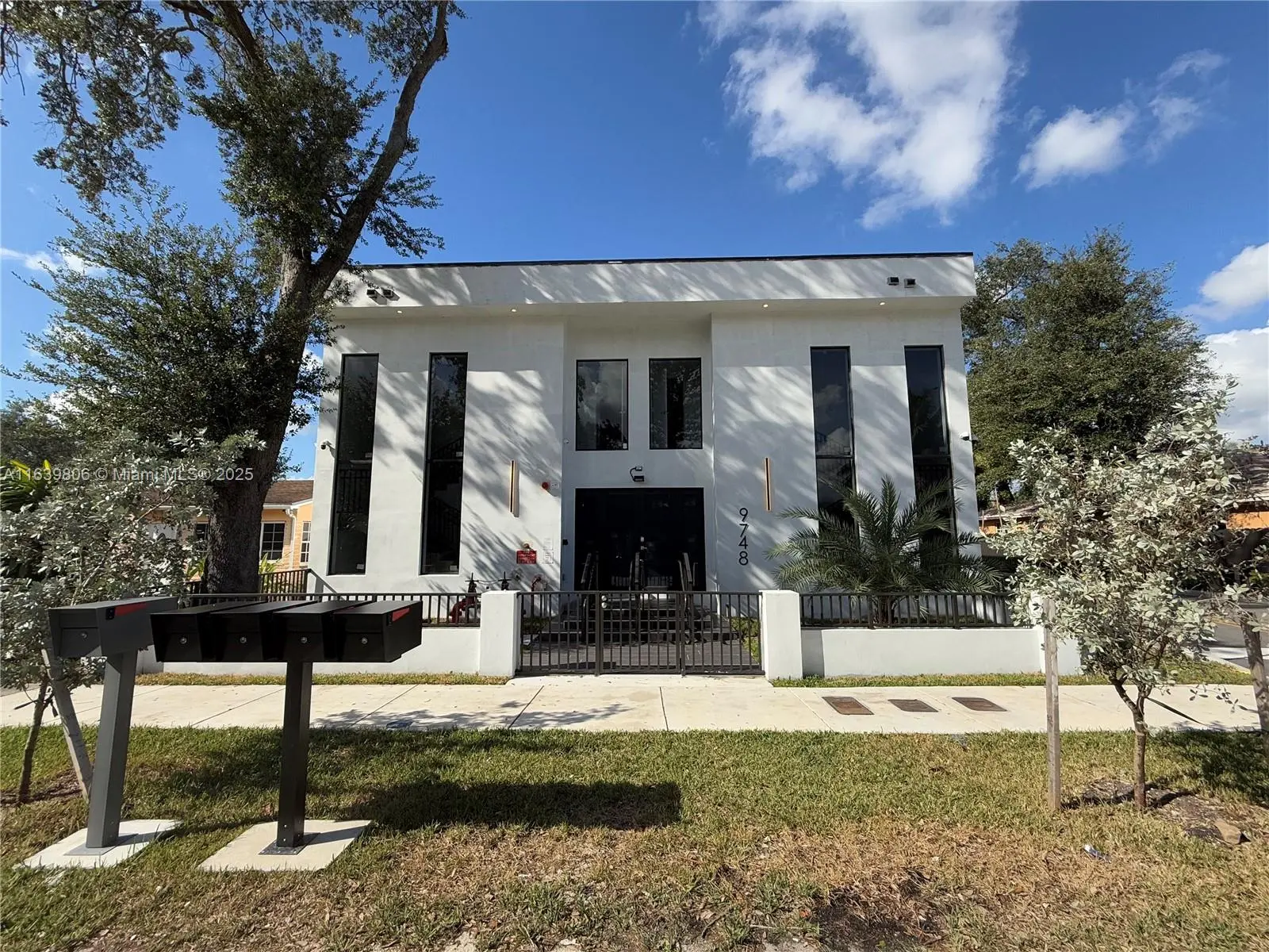 Photo of Listing #A11639806