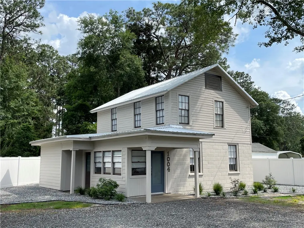 1004 Hill Street, Waycross