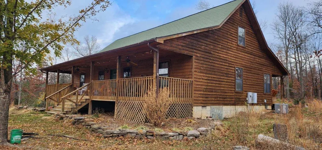 7900 Lead Hill Road, Harrison