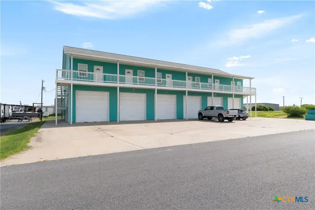 1555 Gulf Drive 3, Port Mansfield